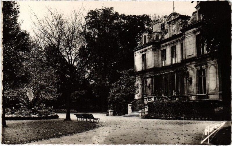 Carte postale ancienne Choisy le Roi Hotel de Ville France à Choisy-le-Roi