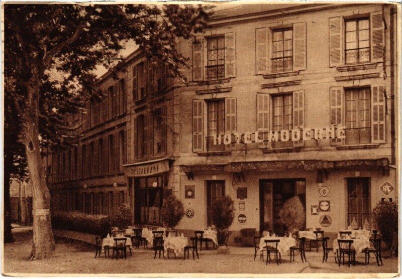 Carte postale ancienne Aix-en-Provence Hotel Moderne à Aix-en-Provence