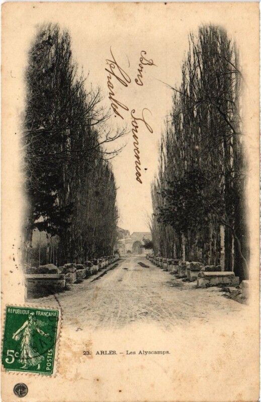 Carte postale ancienne Arles Les Alyscamps à Arles