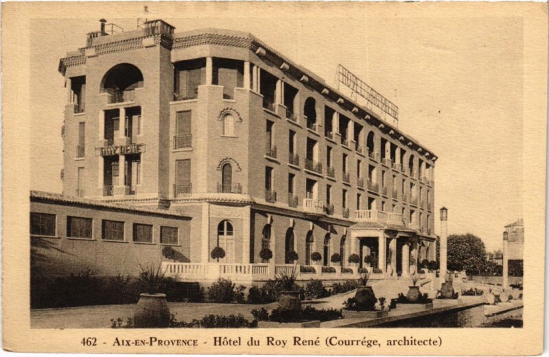 Carte postale ancienne Aix-en-Provence Hotel du Roi Rene à Aix-en-Provence