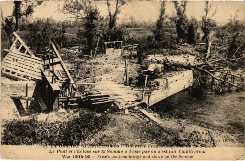 Carte postale ancienne Frise Le Pont et l'Ecluse sur la Somme a Frise à Frise