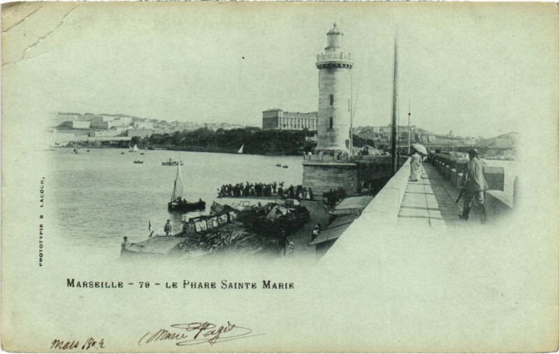 Carte postale ancienne Marseille Le Phare Sainte Marie à Marseille
