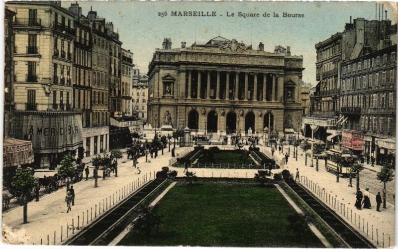 Carte postale ancienne Marseille Le Square de la Bourse à Marseille
