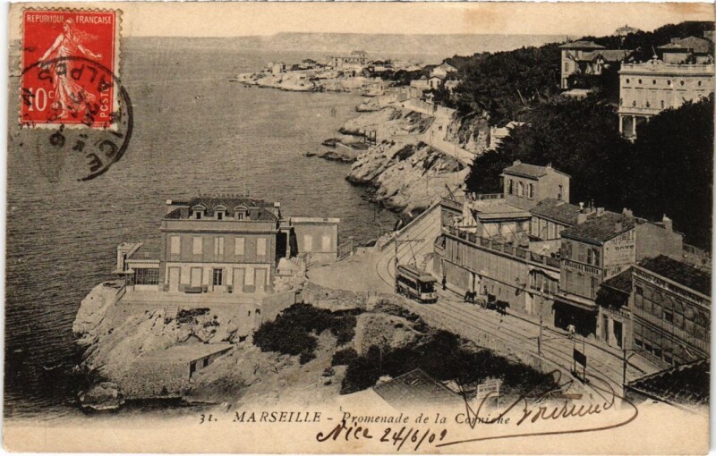 Carte postale ancienne Marseille Promenade de la Corniche à Marseille