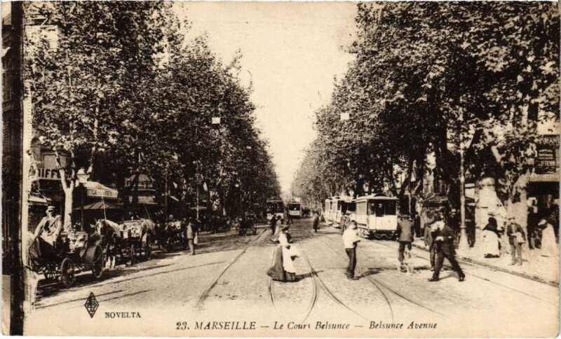 Carte postale ancienne Marseille Le Cours Belsunce à Marseille