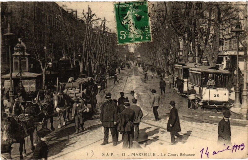 Carte postale ancienne Marseille Le Cours Belsunce à Marseille