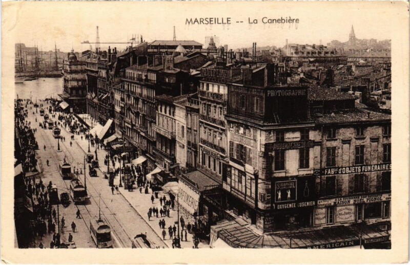Carte postale ancienne Marseille La Cannebiere à Marseille