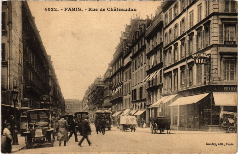Carte postale ancienne Paris 9e Rue de Chateaudun ed. Gondry à Paris 9e