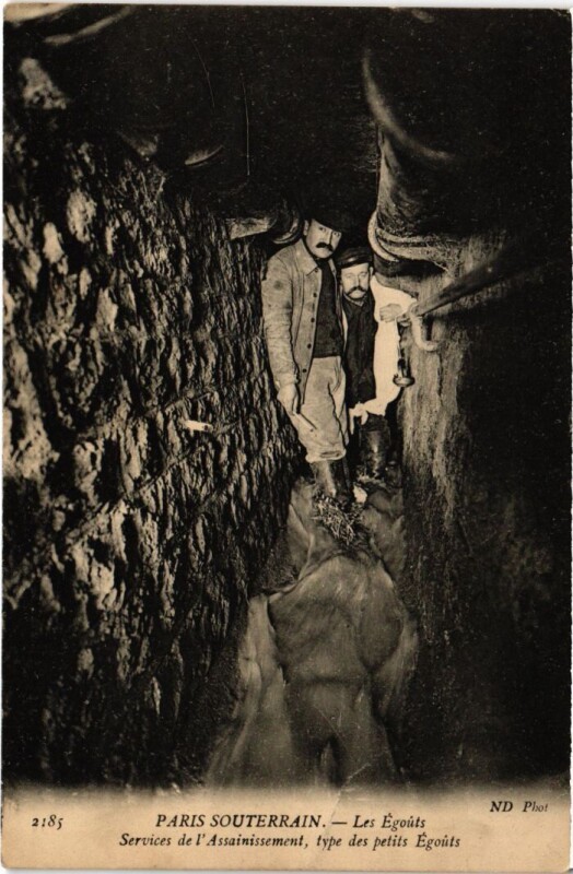 Carte postale ancienne Paris Souterrain Les Egouts Services de l'Assainissement