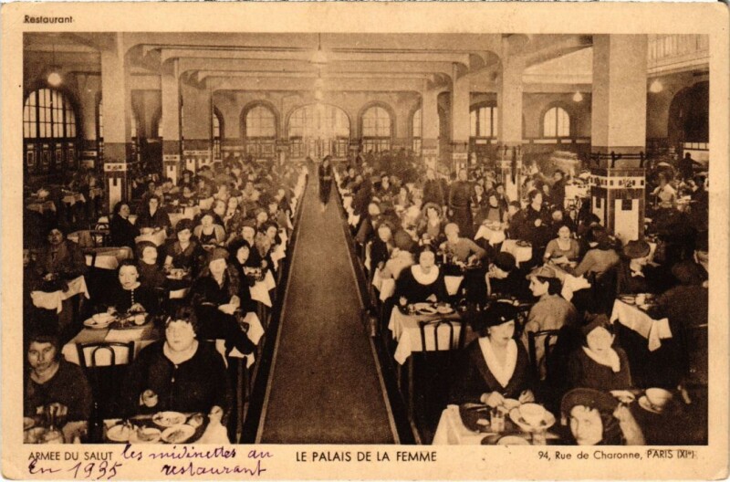Carte postale ancienne Paris 11e 94, Rue de Charonne Palais de la Femme à Paris 11e