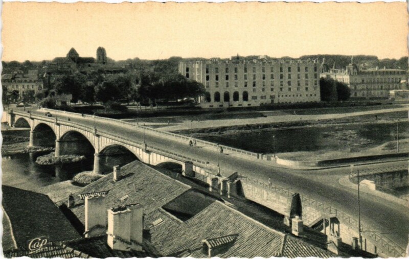 Carte postale ancienne Dax vue generale