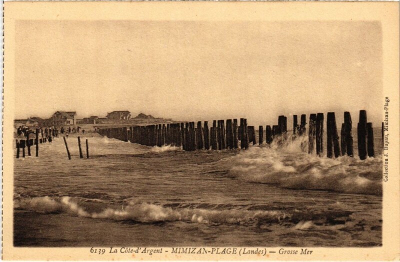 Carte postale ancienne Mimizan les Bains Grosse Mer à Mimizan