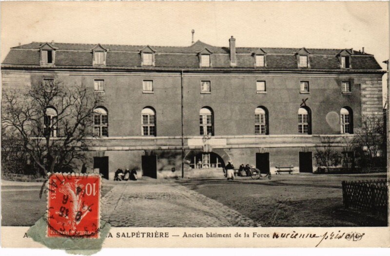 Carte postale ancienne Paris 13e la salpetriere Batiment de la Force à Paris 13e