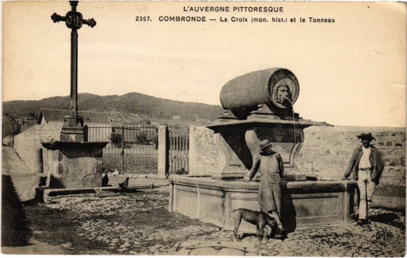 Carte postale ancienne Combronde La Croix France à Combronde