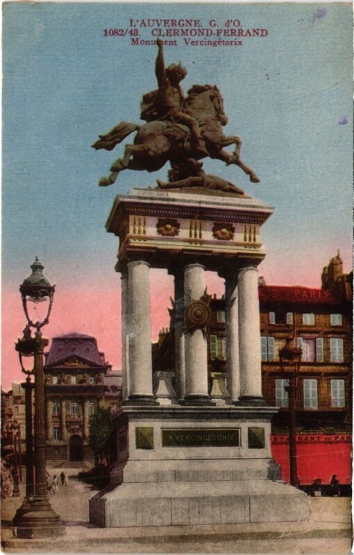 Carte postale ancienne Clermont Ferrand Monument Vercingetorix France à Clermont-Ferrand
