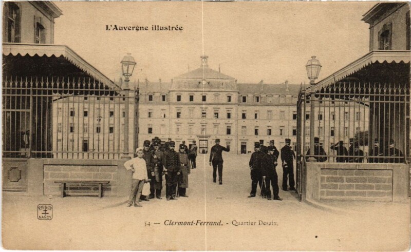 Carte postale ancienne Clermont Ferrand Quartier Desaix France à Clermont-Ferrand
