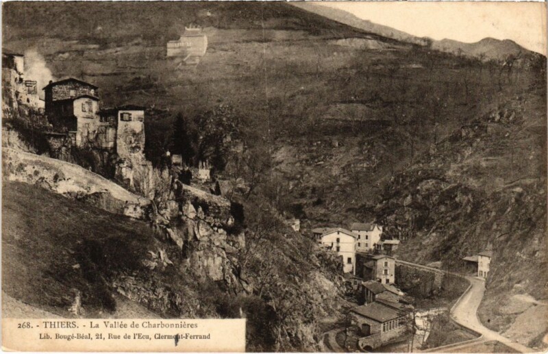 Carte postale ancienne Thiers La Vallee de Charbonnieres France à Thiers