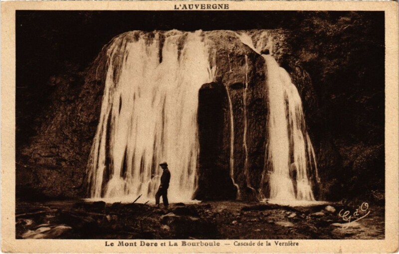 Carte postale ancienne Le Mont Dore Cascade de la Verniere France à Mont-Dore