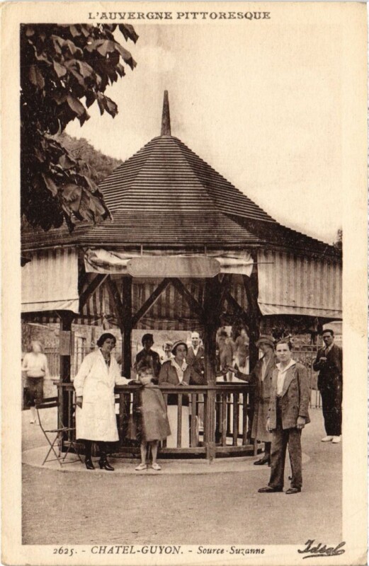 Carte postale ancienne Chatel-Guyon Source Suzanne France