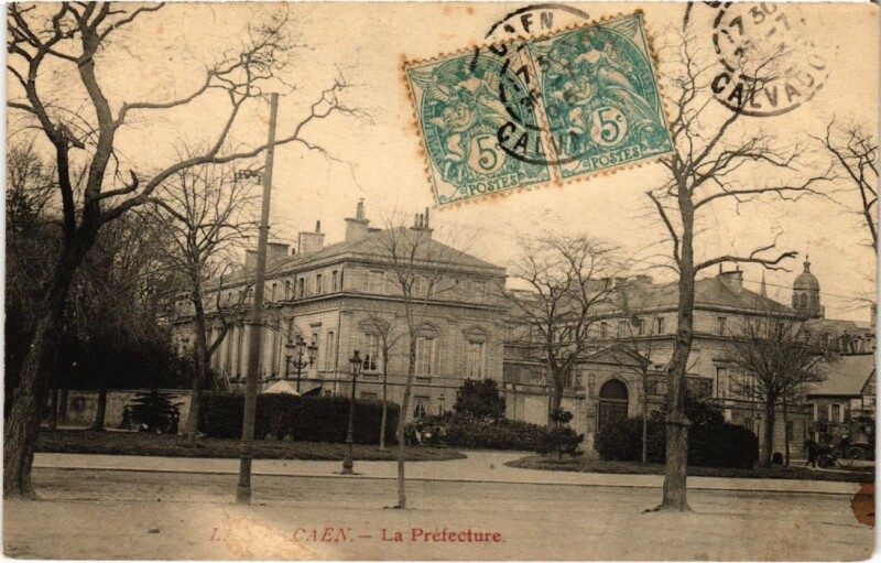 Carte postale ancienne Caen La Prefecture France