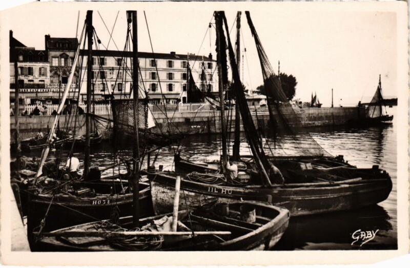 Carte postale ancienne Honfleur Quai Beaulieu France à Honfleur