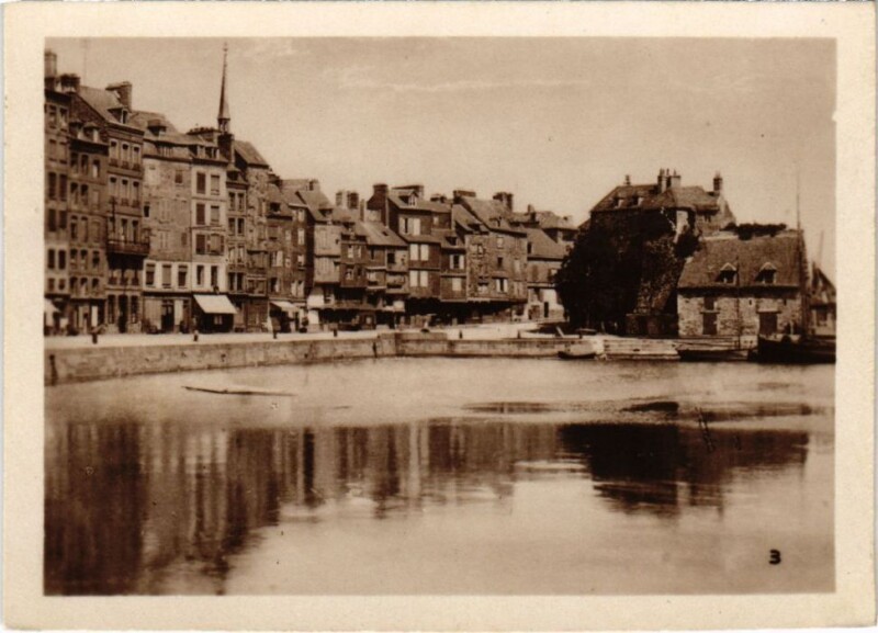 Carte postale ancienne Honfleur Le Port France à Honfleur