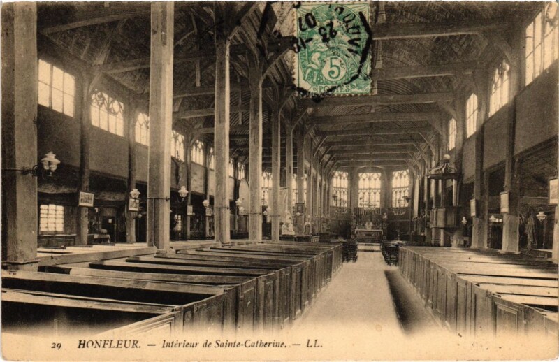 Carte postale ancienne Honfleur Interieur de Sainte-Catherine France à Honfleur