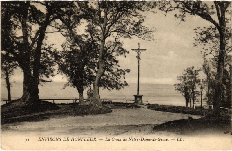 Carte postale ancienne Honfleur La Croix de Notre-Dame de Grace France à Honfleur