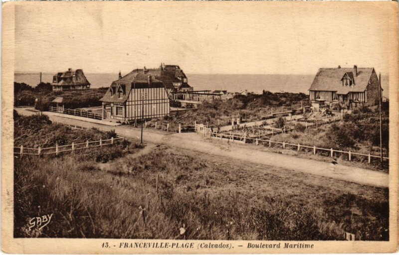 Carte postale ancienne Franceville-Plage Boulevard Maritime France