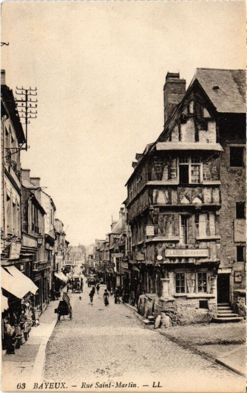 Carte postale ancienne Bayeux Rue Saint-Martin France à Bayeux