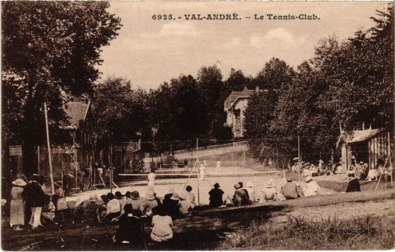 Carte postale ancienne Val-Andre Le Tennis-Club