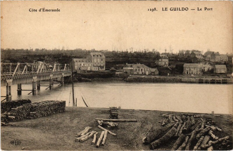 Carte postale ancienne Le Guildo Le Port