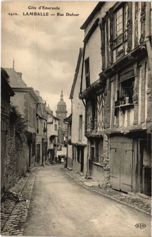 Carte postale ancienne Lamballe Rue Dufour