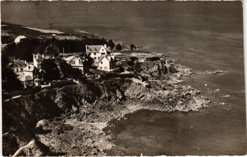 Carte postale ancienne Saint-Quay-Portrieux Les Falaises de Fonteny à Saint-Quay-Portrieux
