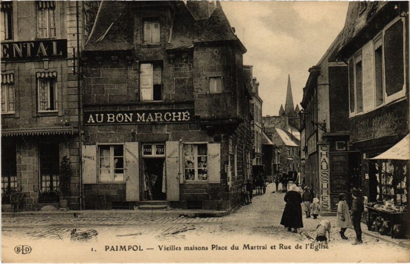 Carte postale ancienne Paimpol Vieilles Maisons - Place du Martrai et Rue de l'Eglise à Paimpol