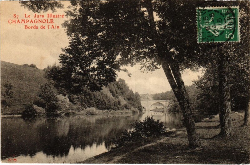Carte postale ancienne Champagnole Bords de l'Ain à Champagnole