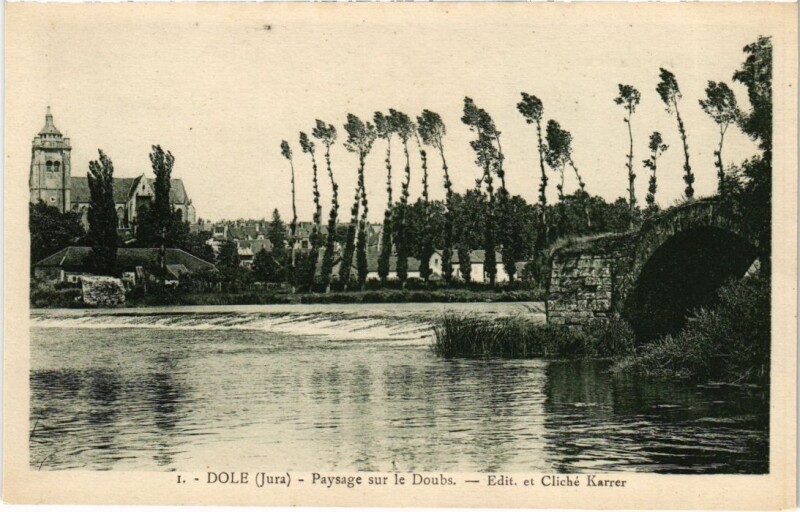 Carte postale ancienne Dole Paysage sur le Doubs
