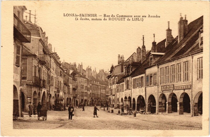 Carte postale ancienne Lons le Saunier Rue du Commerce à Lons-le-Saunier