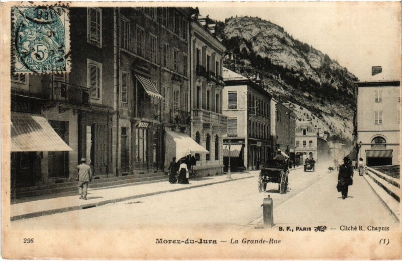 Carte postale ancienne Morez La Grande Rue