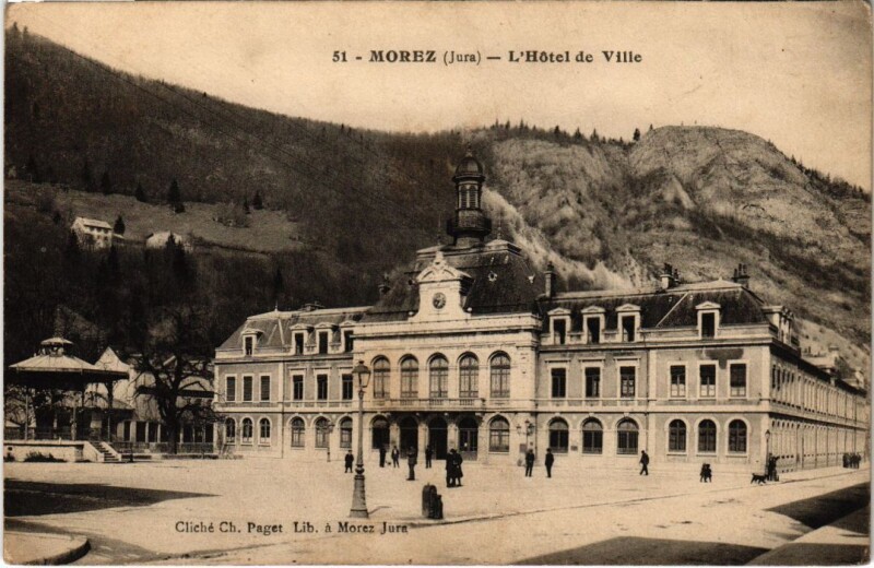 Carte postale ancienne Morez Hotel de Ville