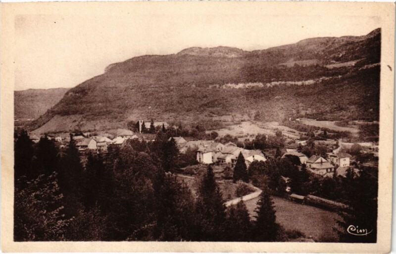 Carte postale ancienne Molinges vue generale
