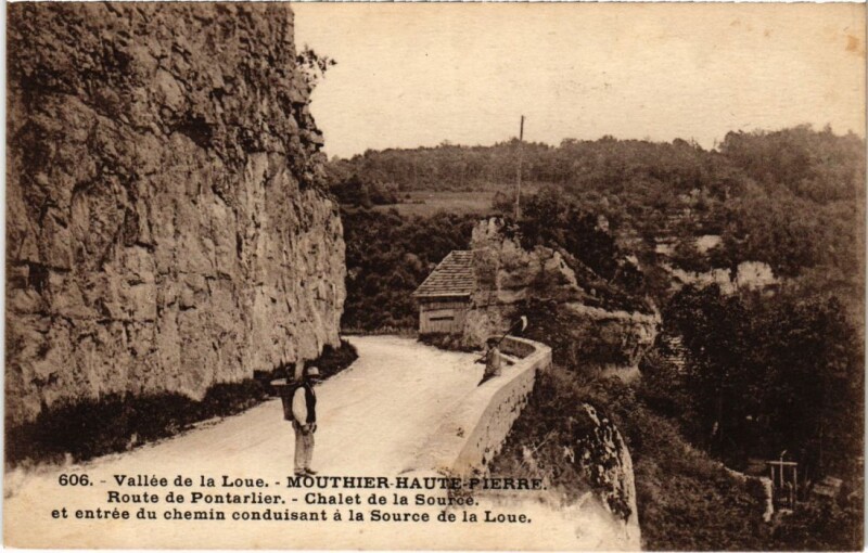 Carte postale ancienne Mouthier Hautepierre Route de Pontarlier