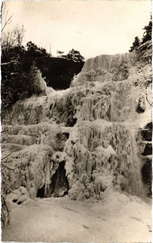 Carte postale ancienne La Cascade en Eventail