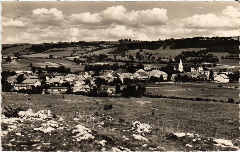 Carte postale ancienne Sirod vue generale à Sirod