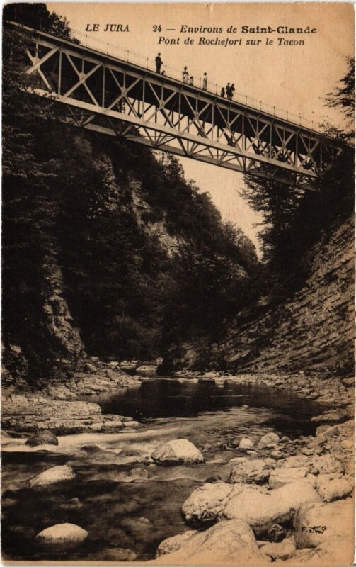 Carte postale ancienne Pont de Rochefort sur le Tacon