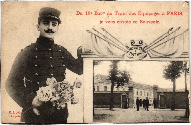 Carte postale ancienne Paris 19e Batail du Train des Equipages à Paris 7e