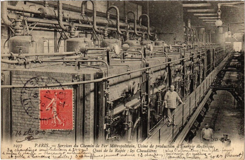 Carte postale ancienne Paris 12e Le Metropolitain Usine de Production Electricite à Paris 12e