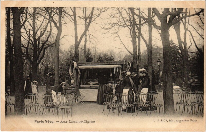 Carte postale ancienne Paris Vecu. Aux Champs Elysees