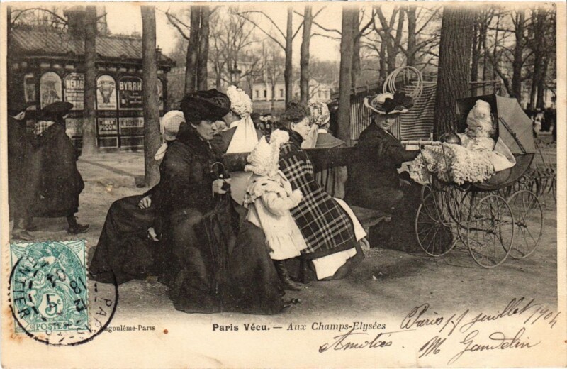 Carte postale ancienne Paris Vecu. Aux Champs Elysees