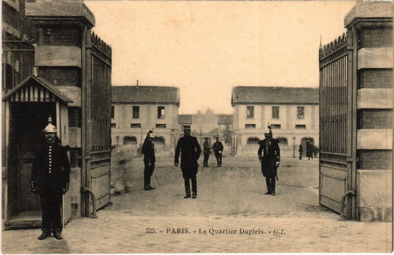 Carte postale ancienne Le Quartier Dupleix à Paris 15e